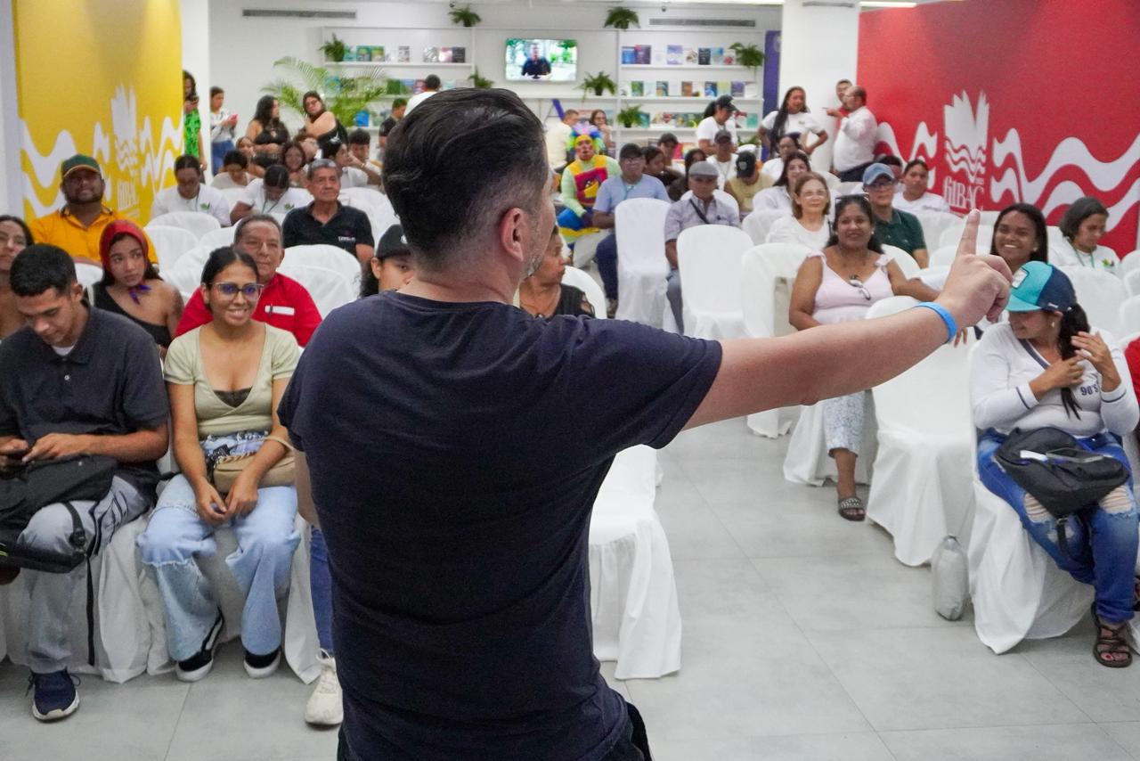En La Galería de la Plaza de la Paz también hay lanzamiento de libros.