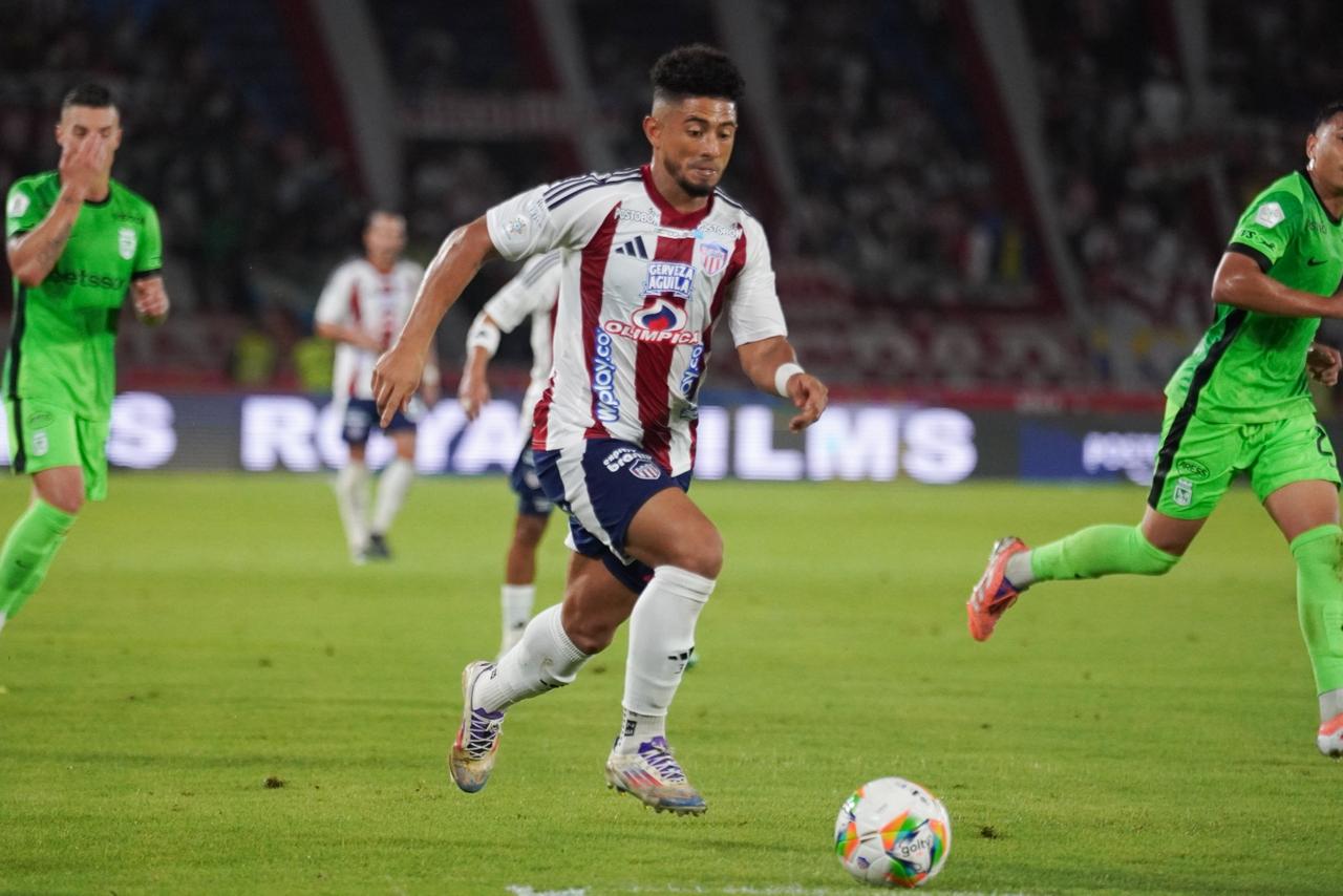 Edwin Herrera entró en el segundo tiempo.