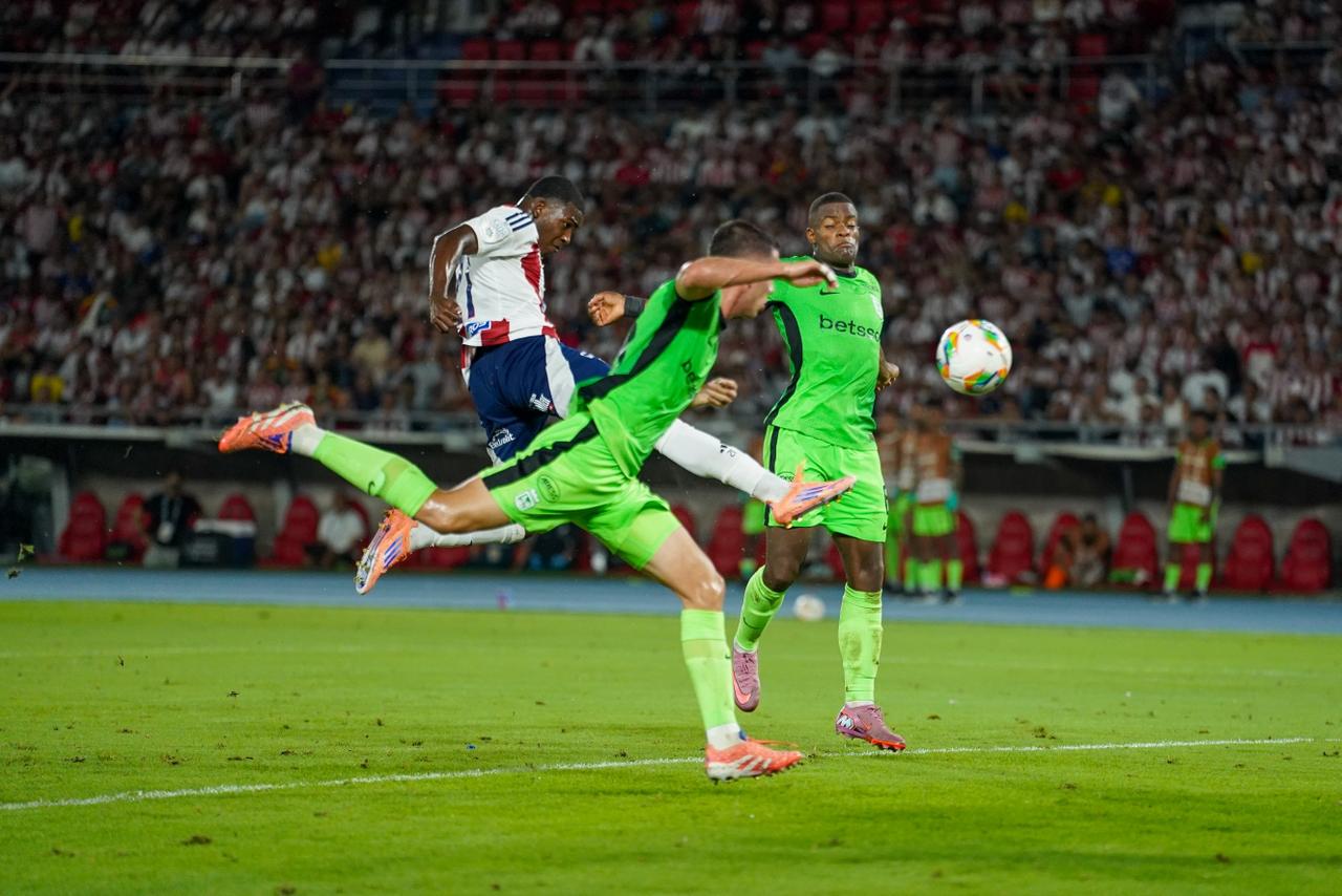 Joel Canchimbo anotó el empate.