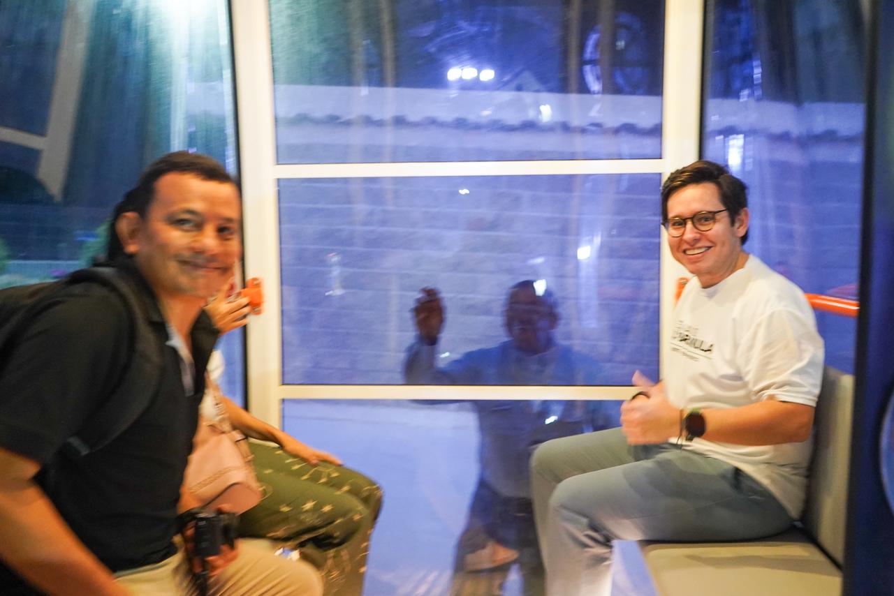 Barranquilleros disfrutando de la noria