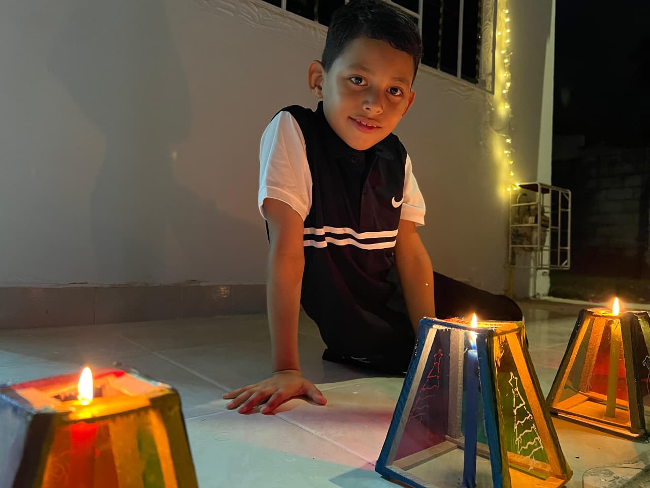 Mathias Varela Contreras, tras encender la luz de la esperanza.