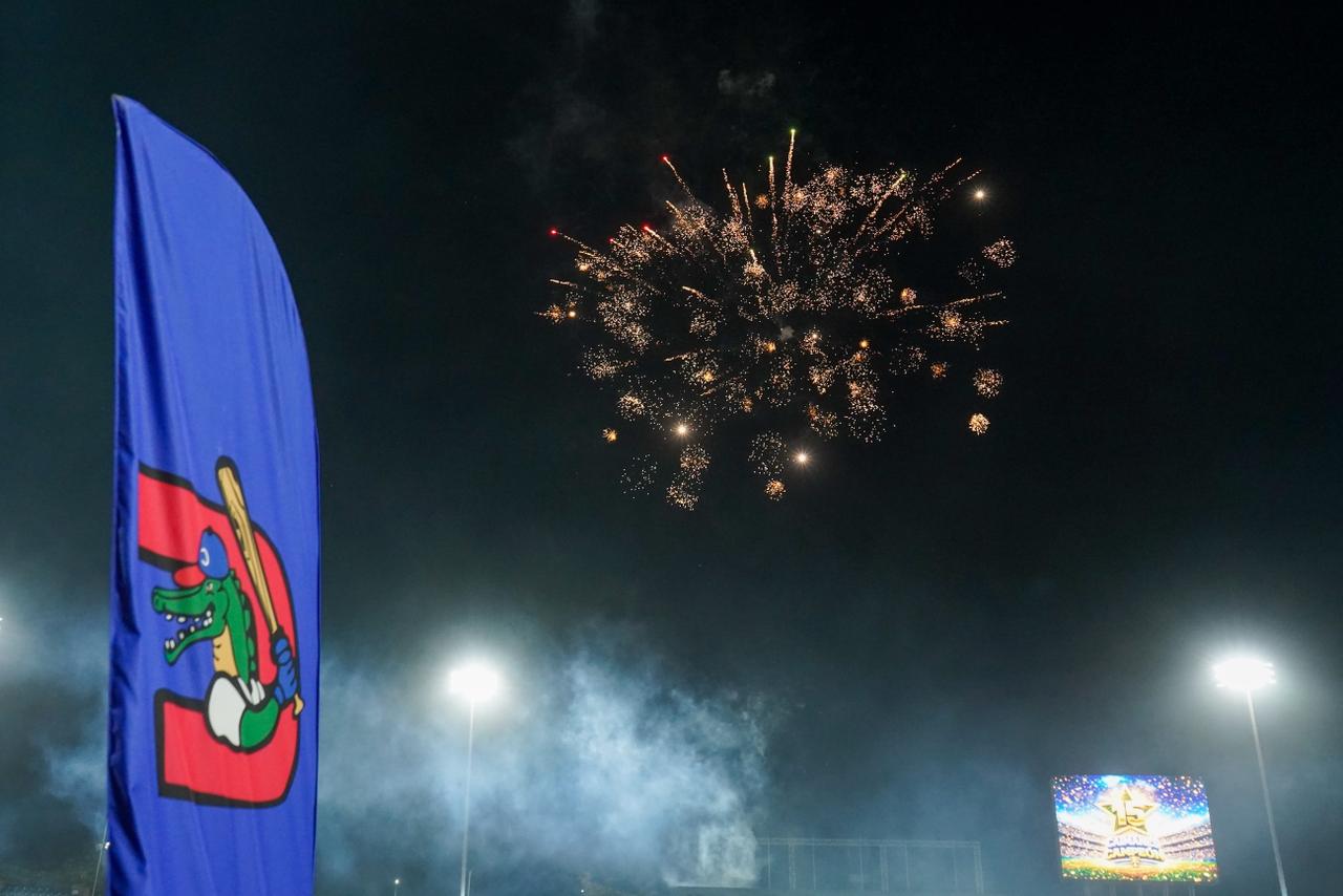 Caimanes celebrando en casa.