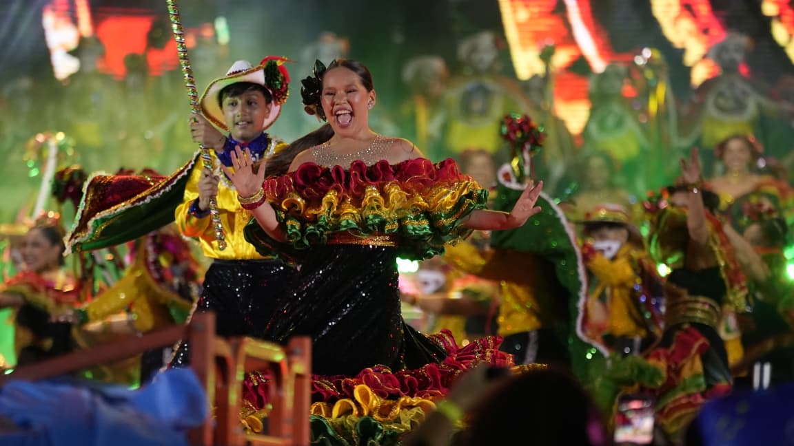Los reyes infantiles Germán Palomino y Ashley Gómez.