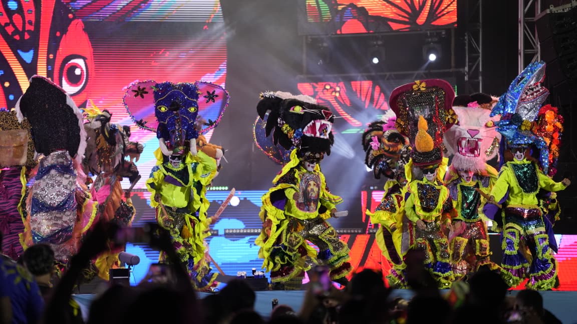 El Congo cautivó con su vestuario y coreografía.