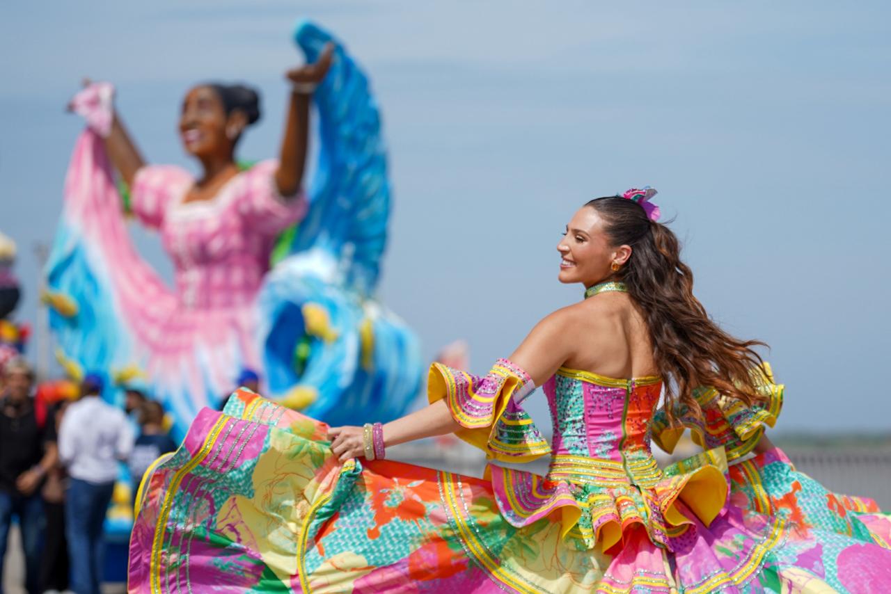 La Reina Michelle en la inauguración. 
