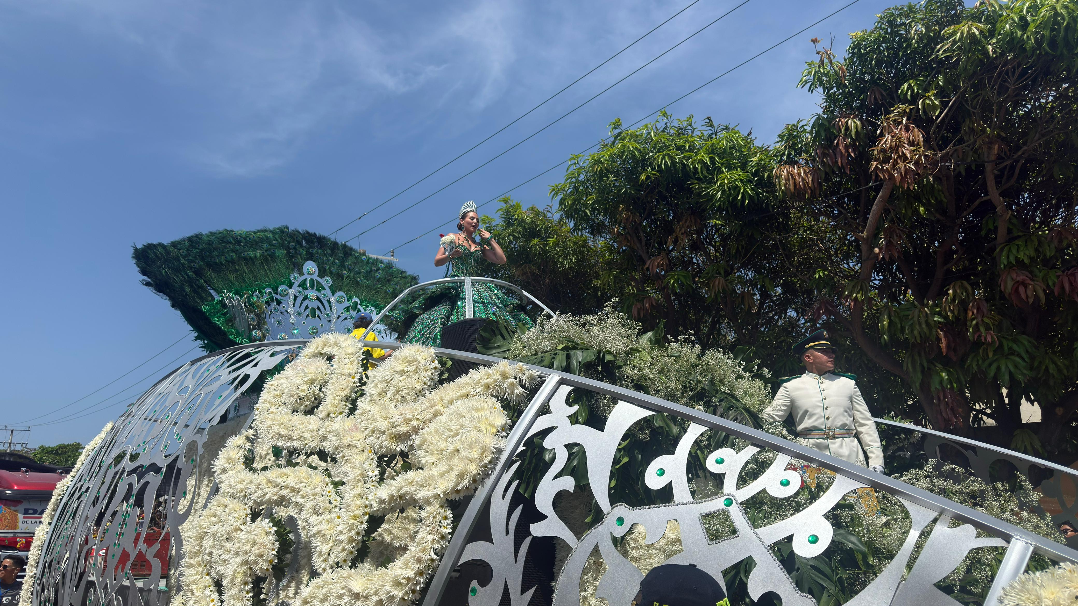 Regina Imperatrix, carroza donde iba la Reina del Carnaval 2026, Michelle Char. 