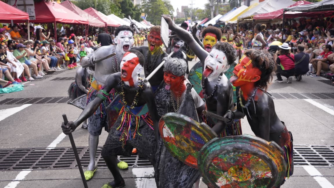 Indios Caribeños de Las Gardenias. 