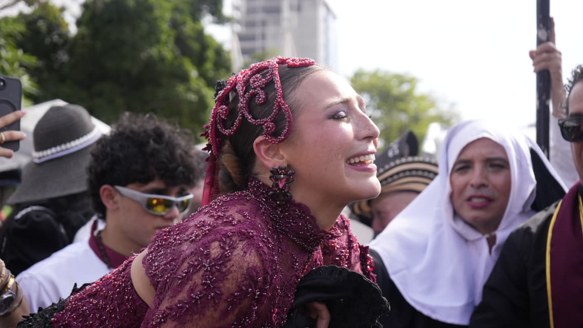 La Reina del Carnaval de Barranquilla 2026, Michelle Char, en el desfile de la calle 84. 