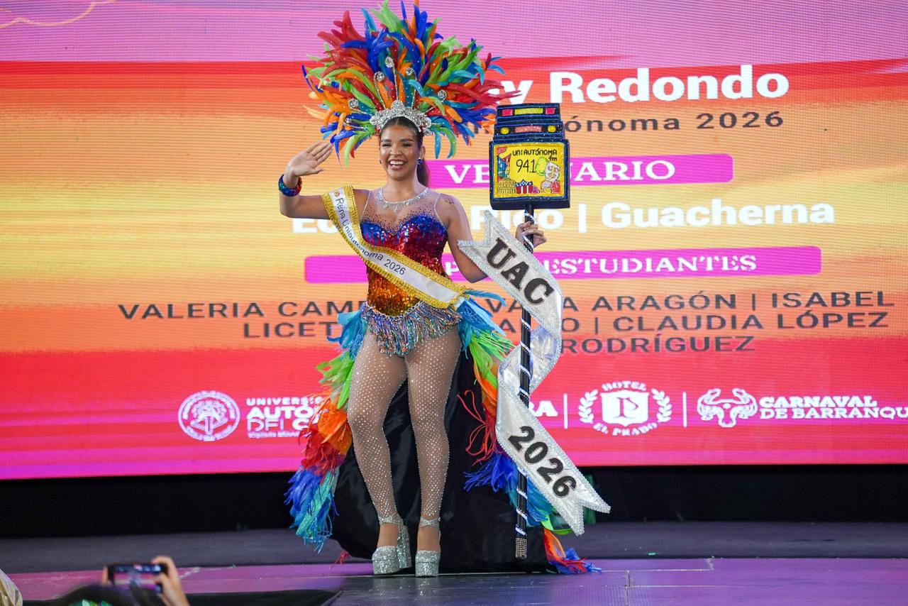 Shonny Redondo, Reina de la Universidad Autónoma del Caribe luciendo ‘Ecos de picó’