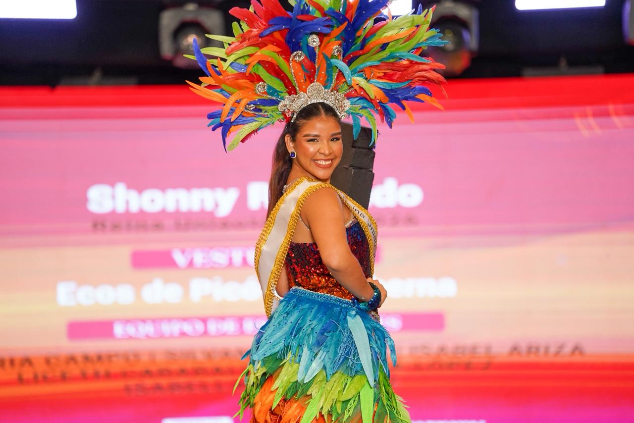 Vestuario ‘Ecos de picó', por las estudiantes del programa de Diseño de Modas