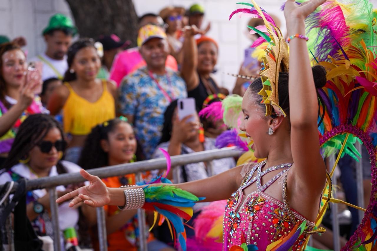 La Reina Infantil Sharon Acosta
