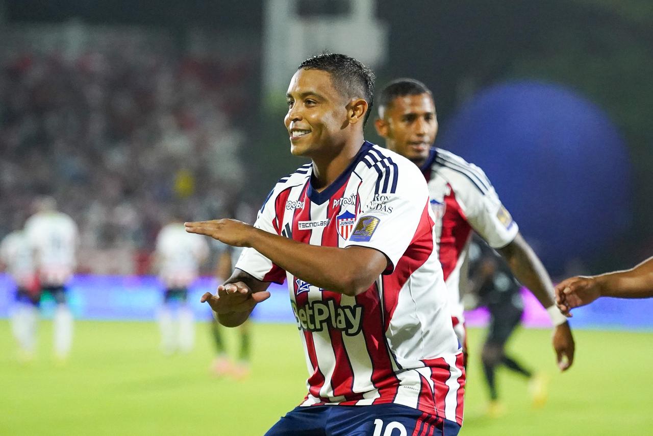 Celebración del gol de Luis Fernando Muriel