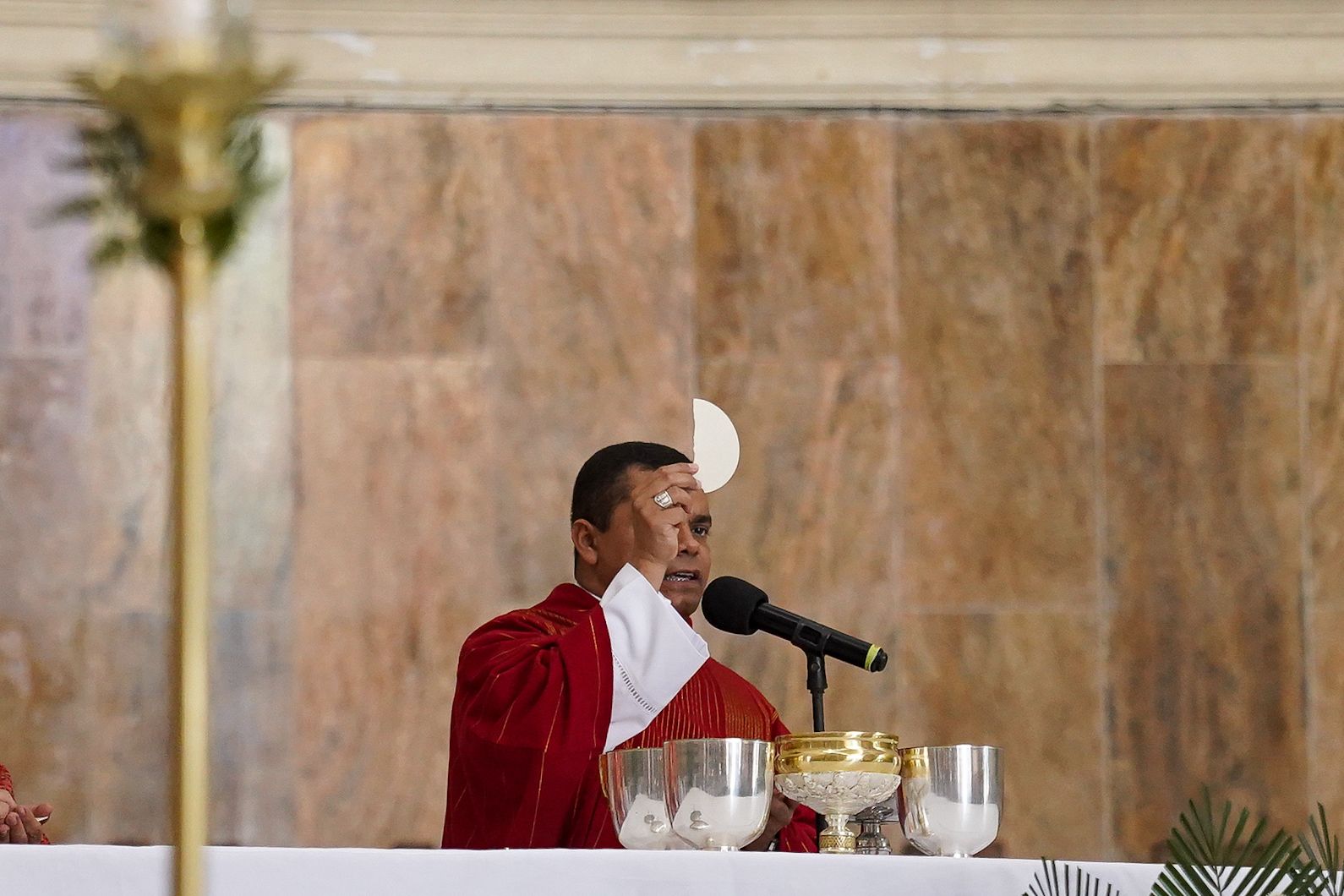 Monseñor Edgar Mejía, obispo auxiliar de Barranquilla.
