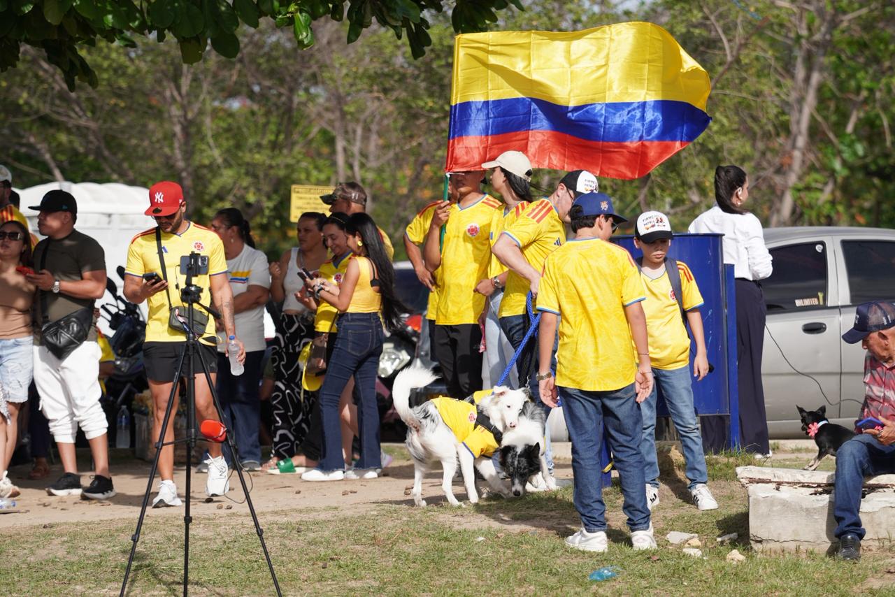 Celebración del triunfo de Abelardo De La Espriella en Barranquilla