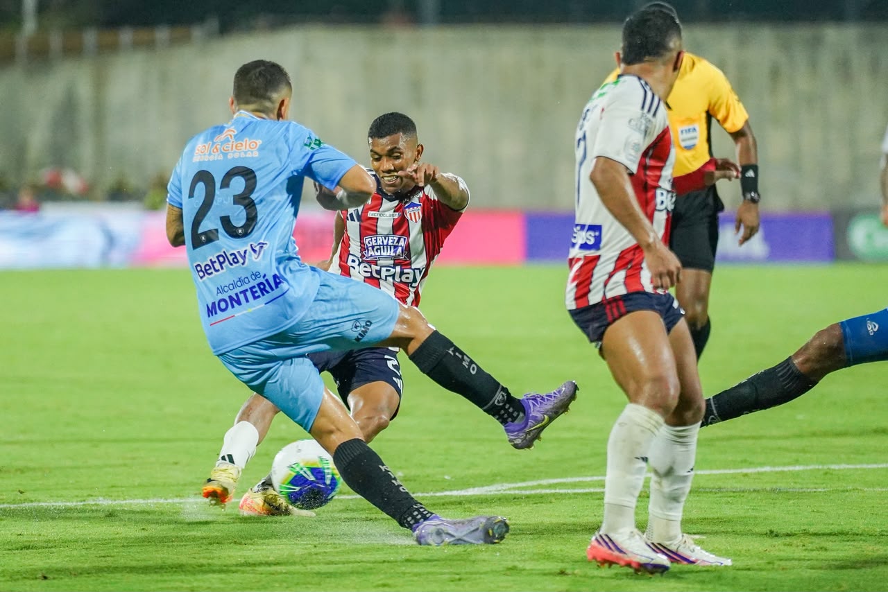Jesús Rivas empató el juego 3-3.