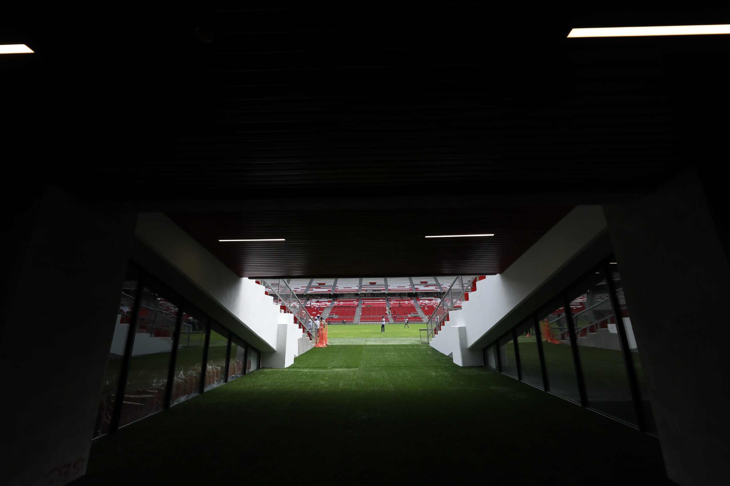El túnel que conecta con la cancha.
