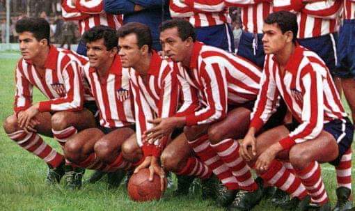 Dacunha, Dida, Romeiro, Quarentinha y Valentín, tremenda delantera brasilera del Junior 1967.