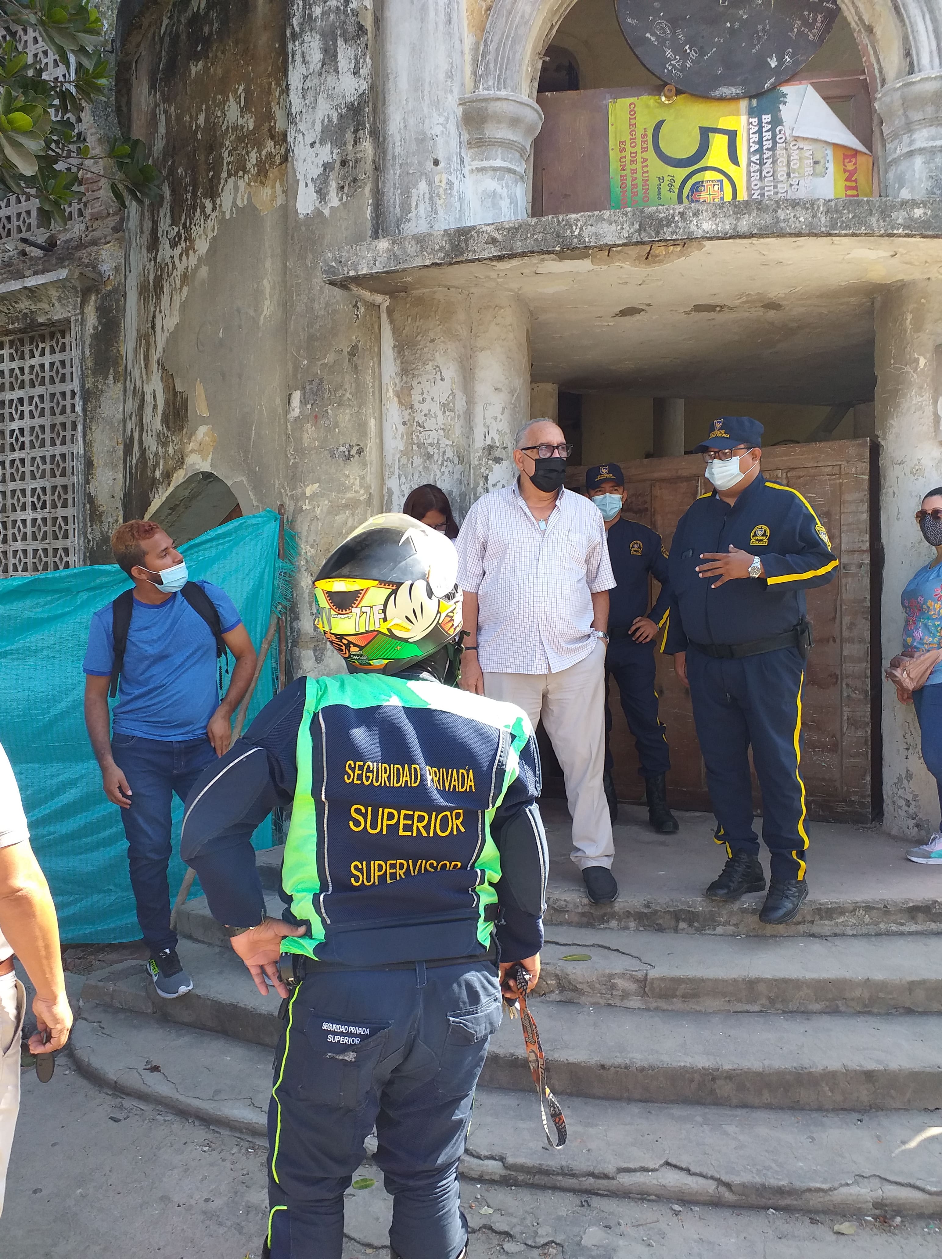 Plantón en el Codeba.