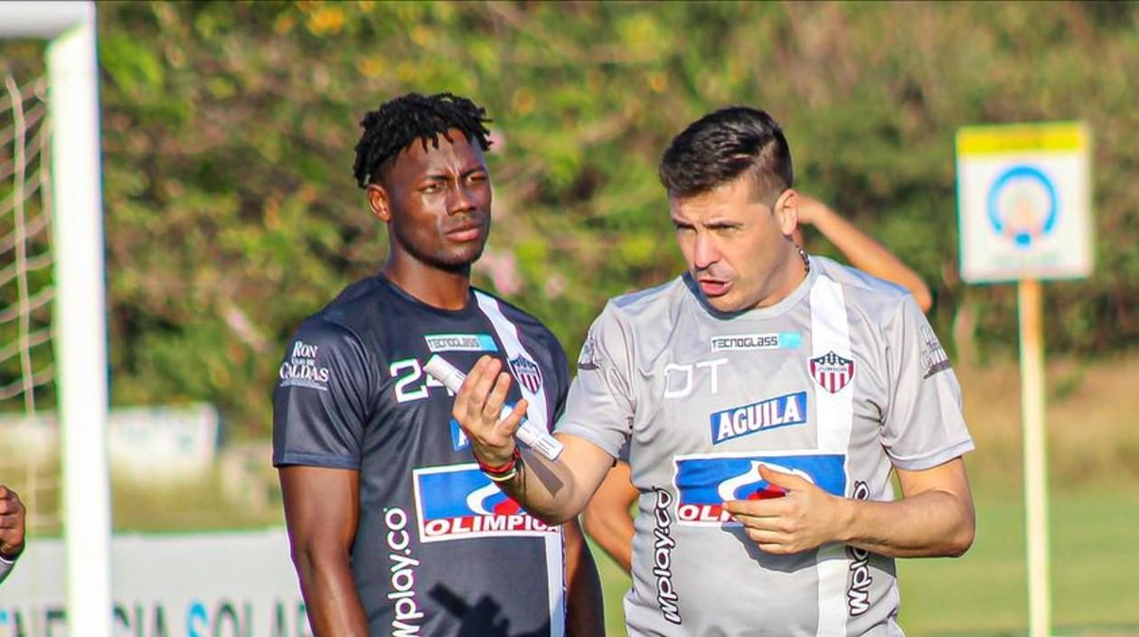 Juan Cruz Real, entrenador de Junior.