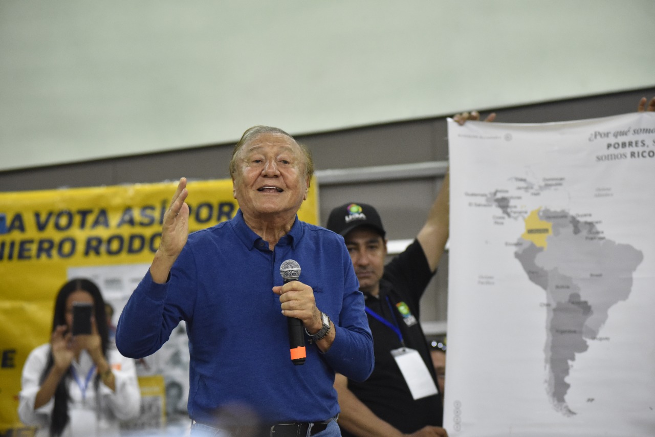 El candidato presidencial Rodolfo Hernández.