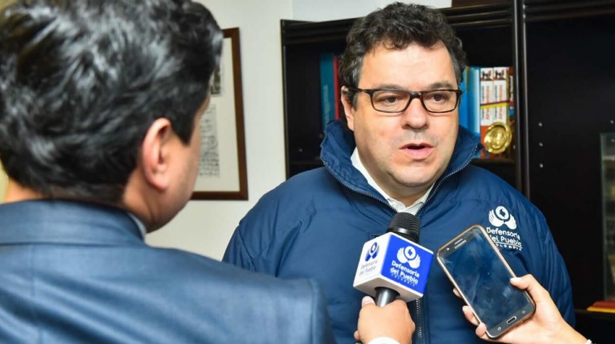 El Defensor del Pueblo, Carlos Alfonso Negret Mosquera.