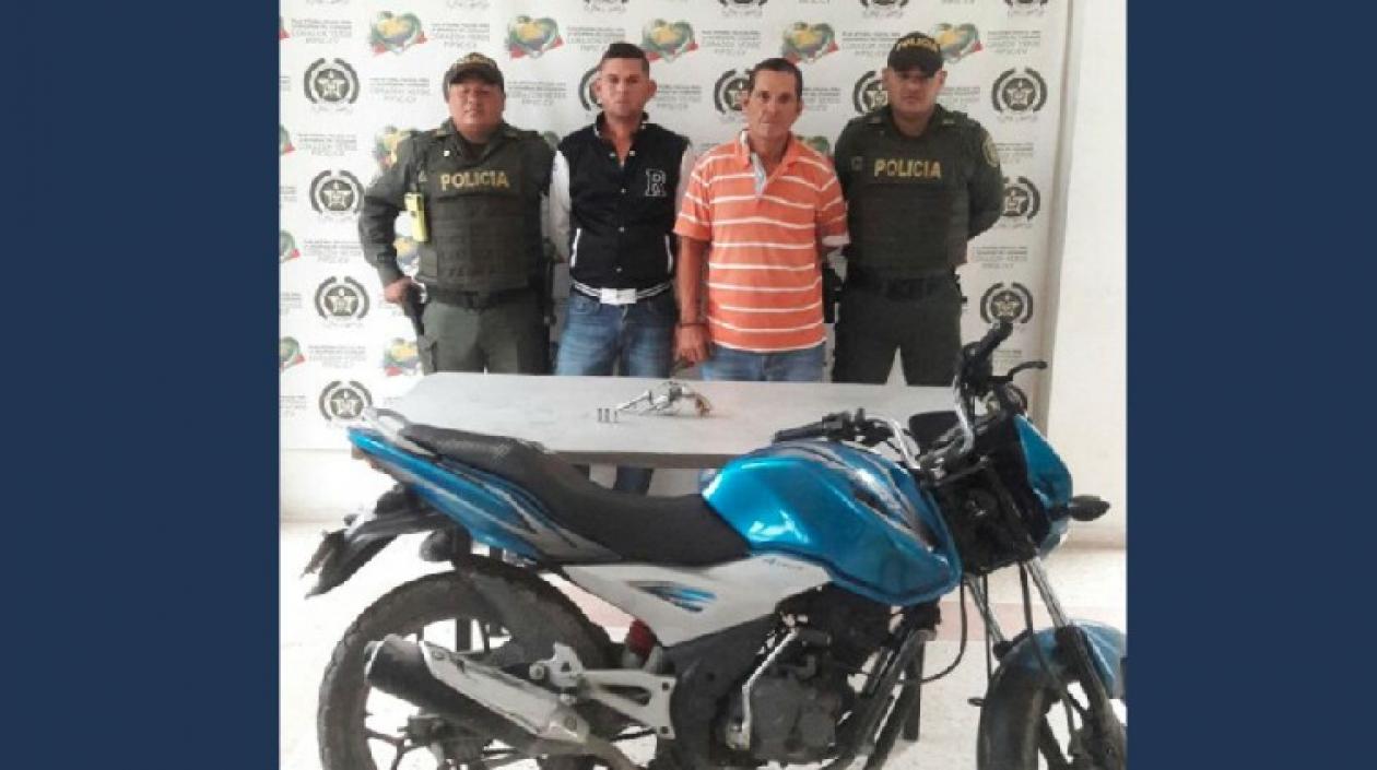 Los dos capturados en Malambo.