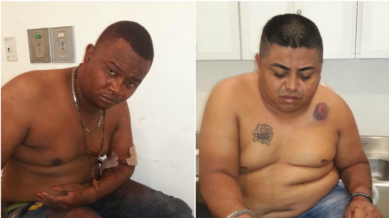 Los delincuentes intimidaron a los estudiantes para hurtarles los celulares.