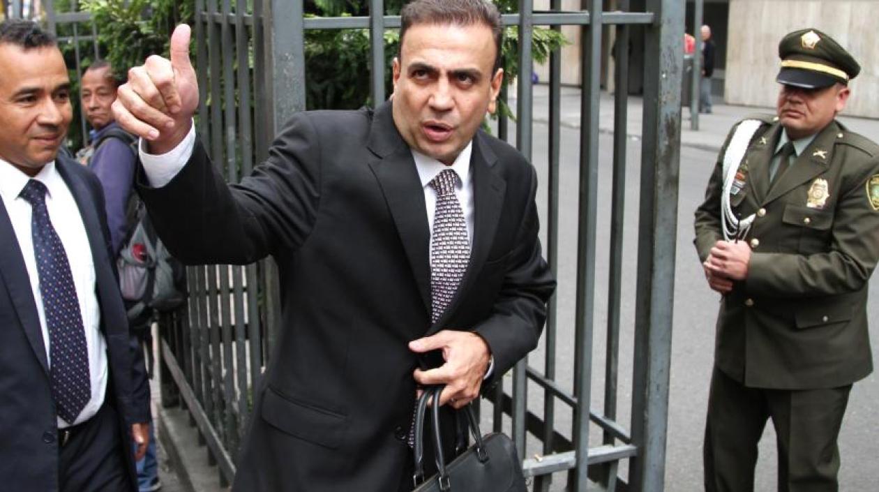 Musa Besaile, Senador de la República.