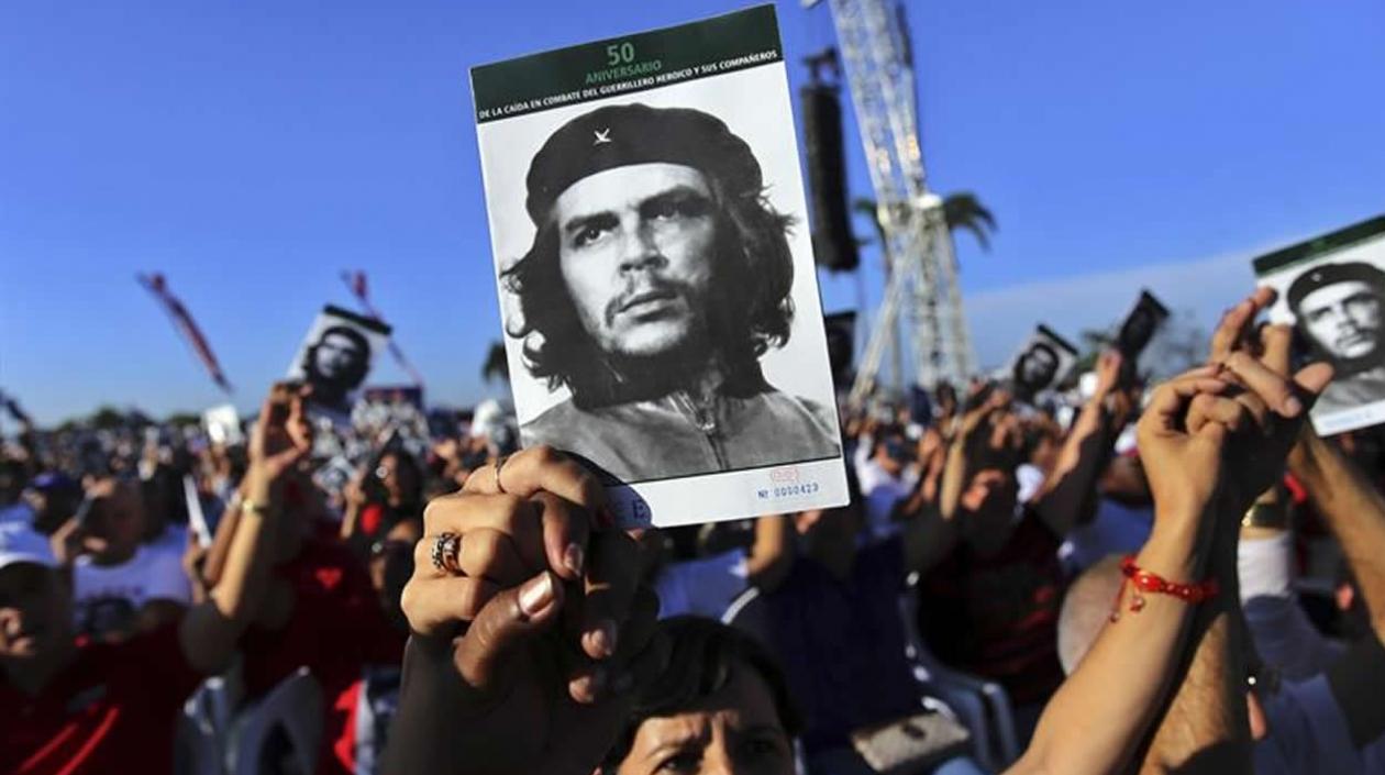 Con honores de héroe Cuba rindió tributo hoy a la figura y legado de Ernesto "Che" Guevara