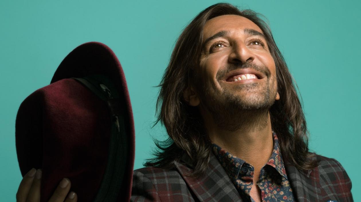 El cantante Antonio Carmona.