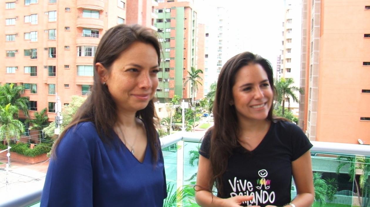 Silvia Barrero, vicepresidenta Legal y de Asuntos Corporativos de Coca-Cola FEMSA, y Clemencia Vargas, directora ejecutiva de Vive Bailando,