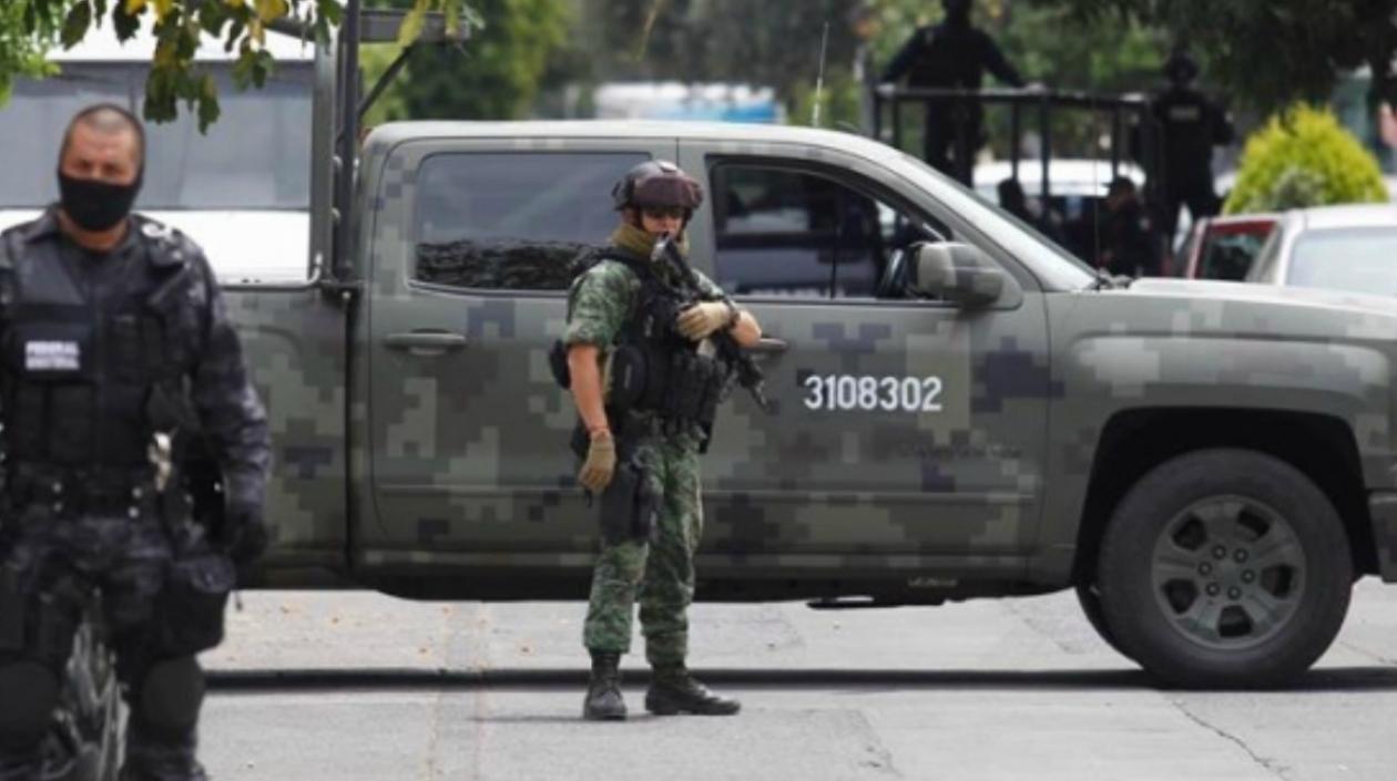 Las fuerzas armadas respondieron al ataque de los sicarios.
