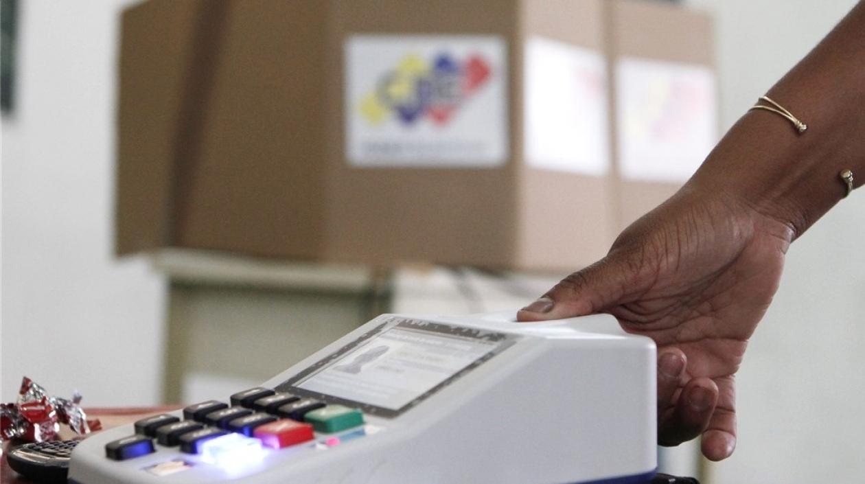 La dirigencia de la oposición se mantiene en alerta frente a las elecciones regionales.