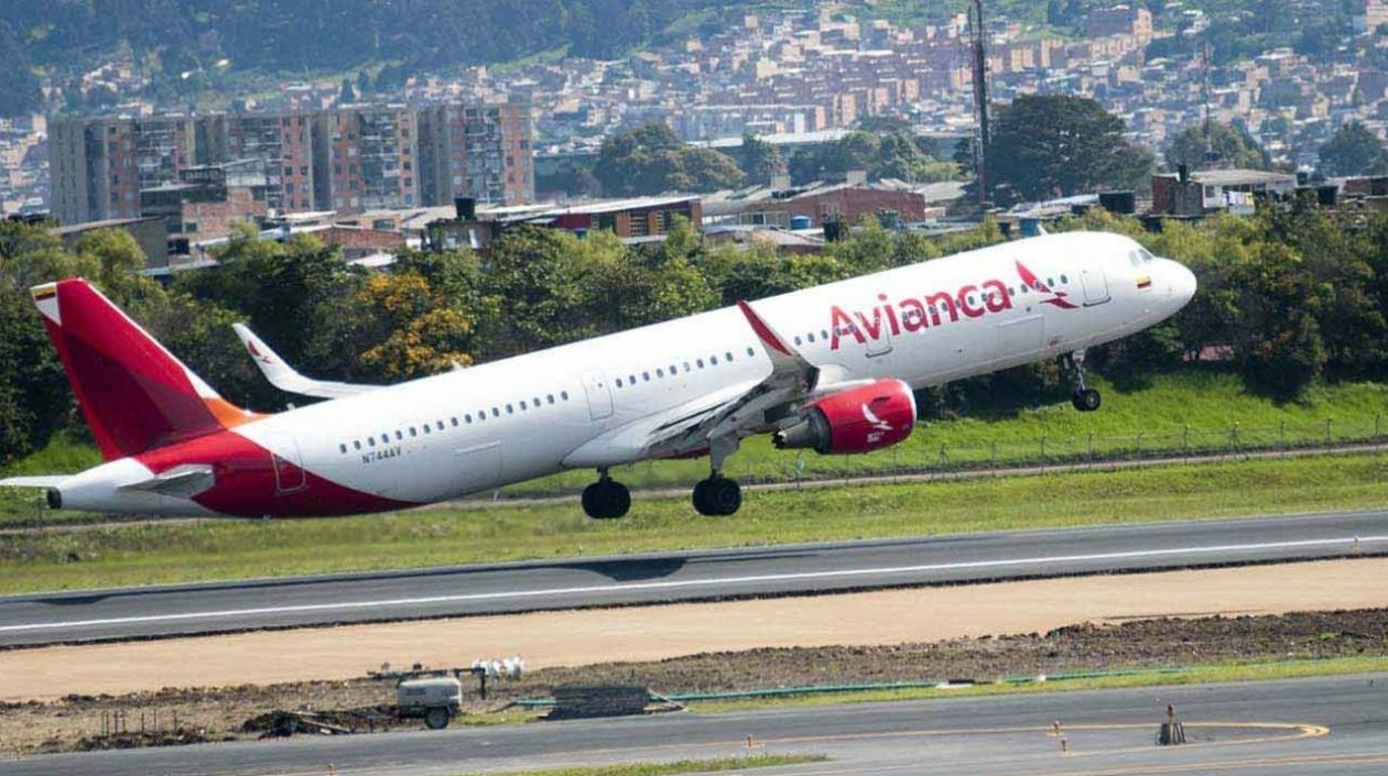 La protesta obligó a suspender en promedio el 53 % de los itinerarios programados.