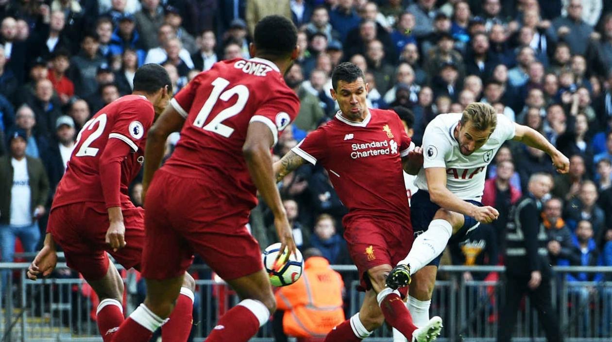 Harry Kane en acción del partido ante Liverpool. 