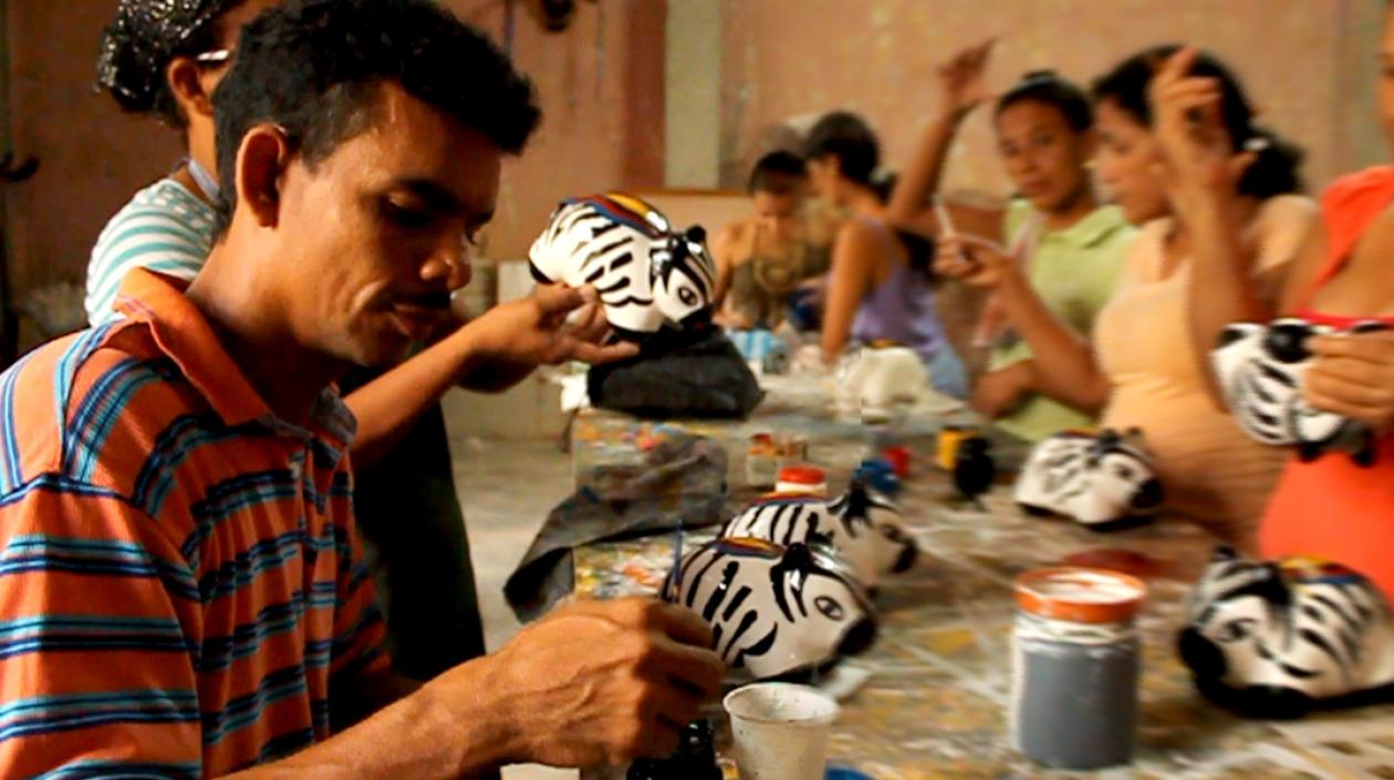 Artesanos de máscaras de Galapa.