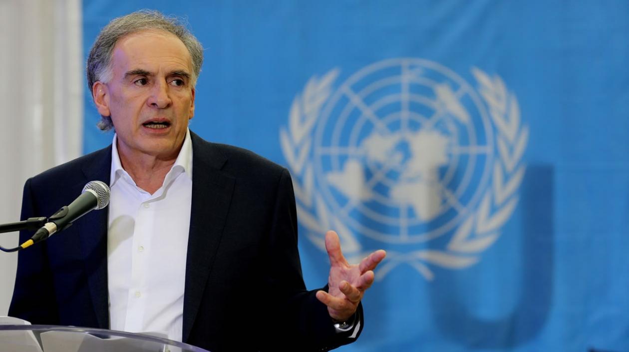 El jefe de la Misión de la ONU en Colombia, Jean Arnault