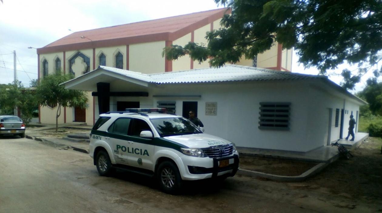 Fachada de la parroquia La Transfiguración