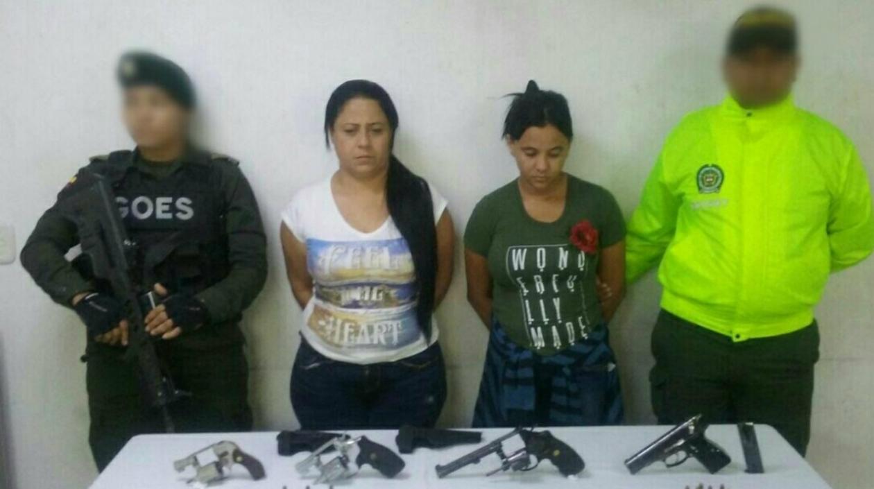 Las mujeres fueron capturadas la semana pasada en su residencia.