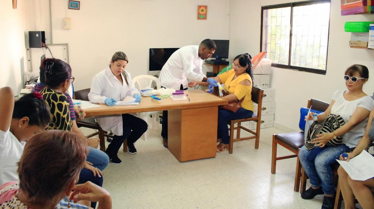 Personal de salud inicia en Puerto Colombia estudio sobre posible intoxicación por mercurio.