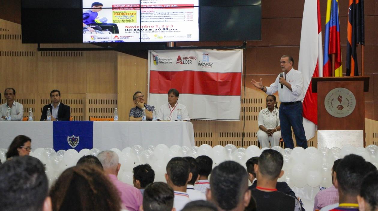 El gobernador Eduardo Verano durante su intervención.