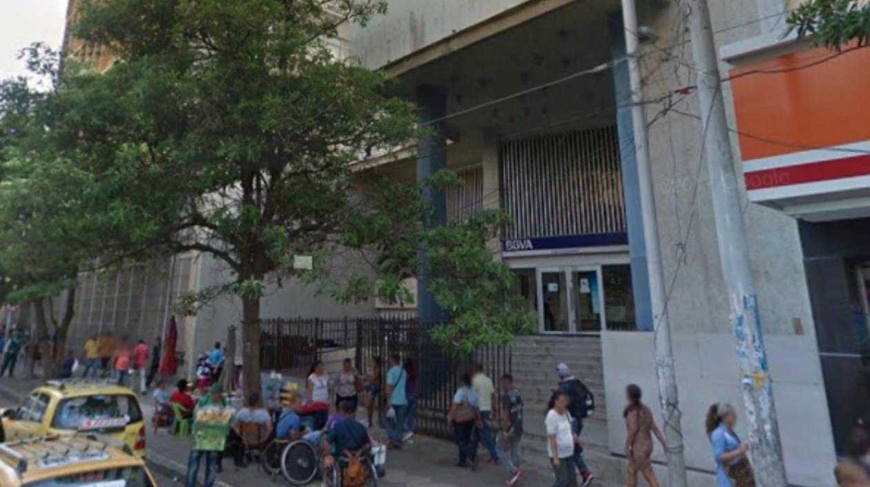 Aspecto del BBVA en el Paseo Bolívar.