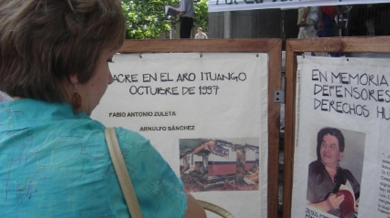 La masacre del Aro fue en 1997.