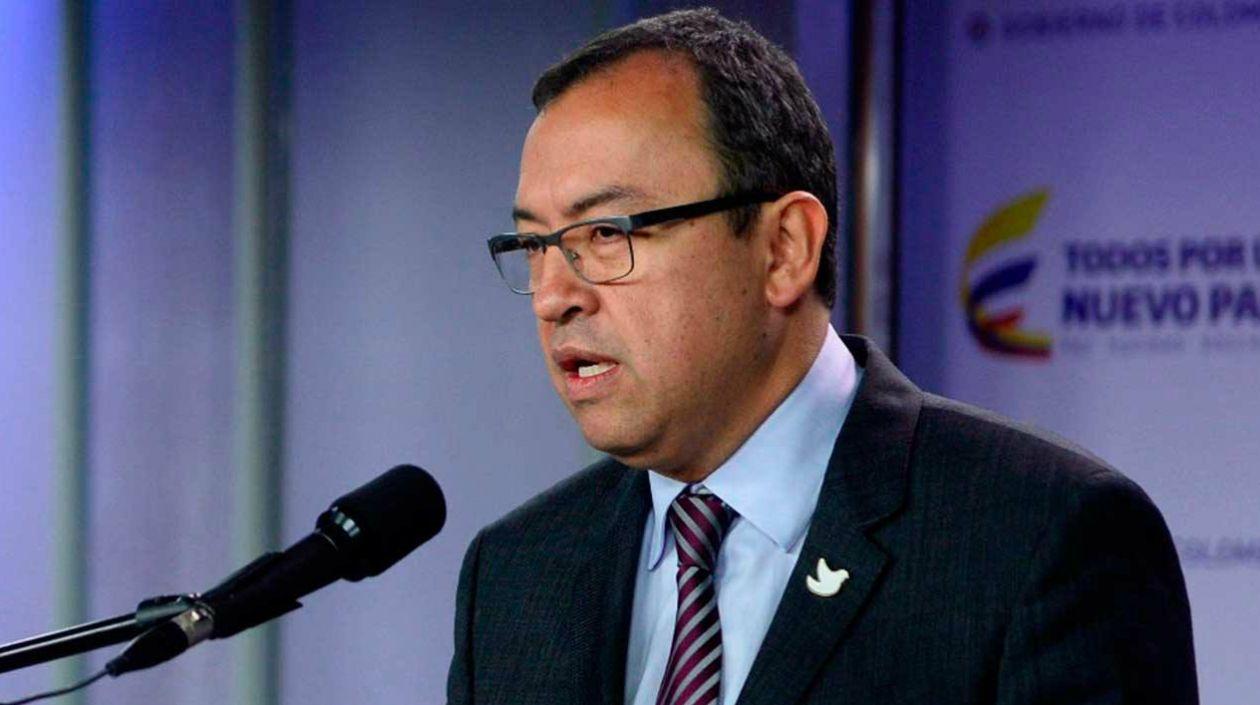  Alfonso Prada Gil, secretario general de la Presidencia de la República.