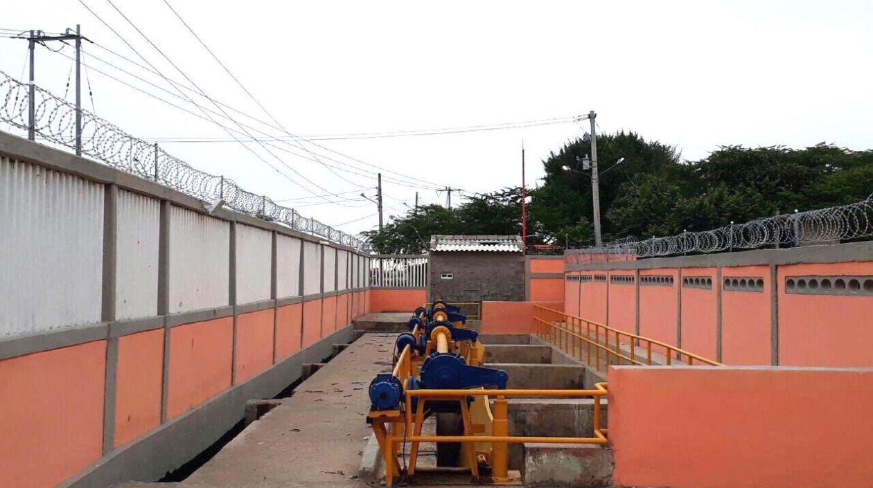 Estado en que quedaron equipos de las compuertas.