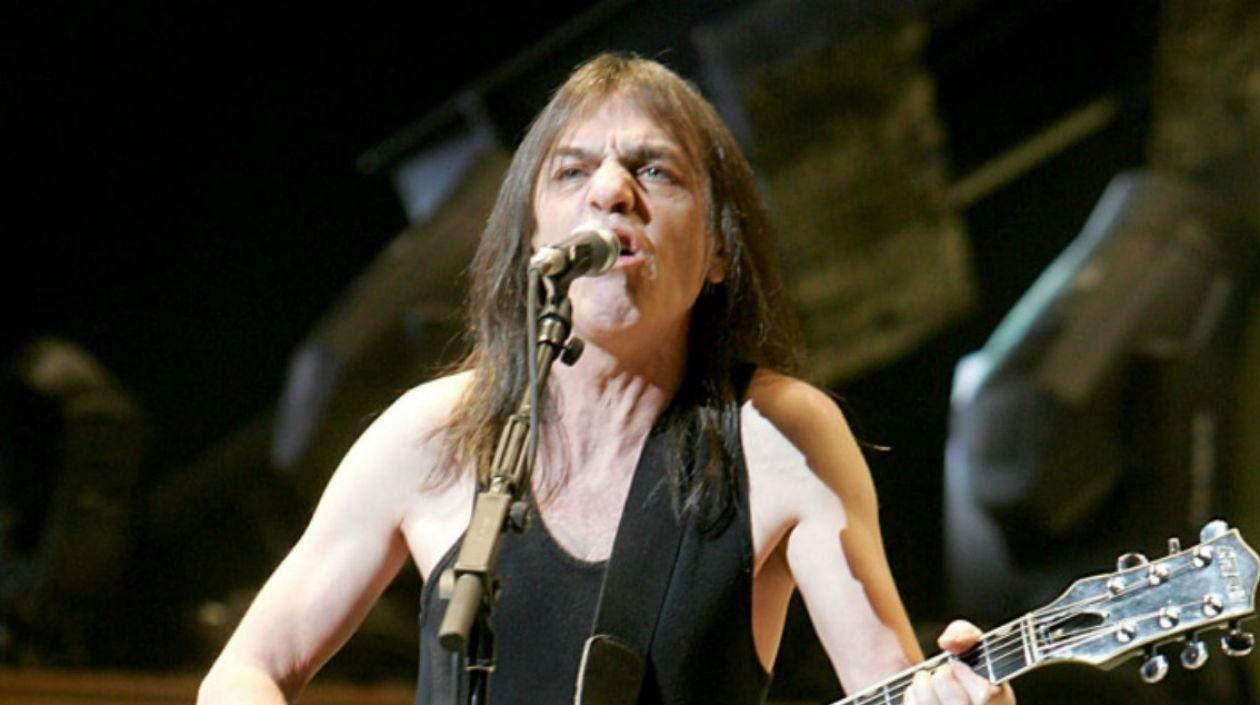 Malcolm Young, guitarrista escocés.