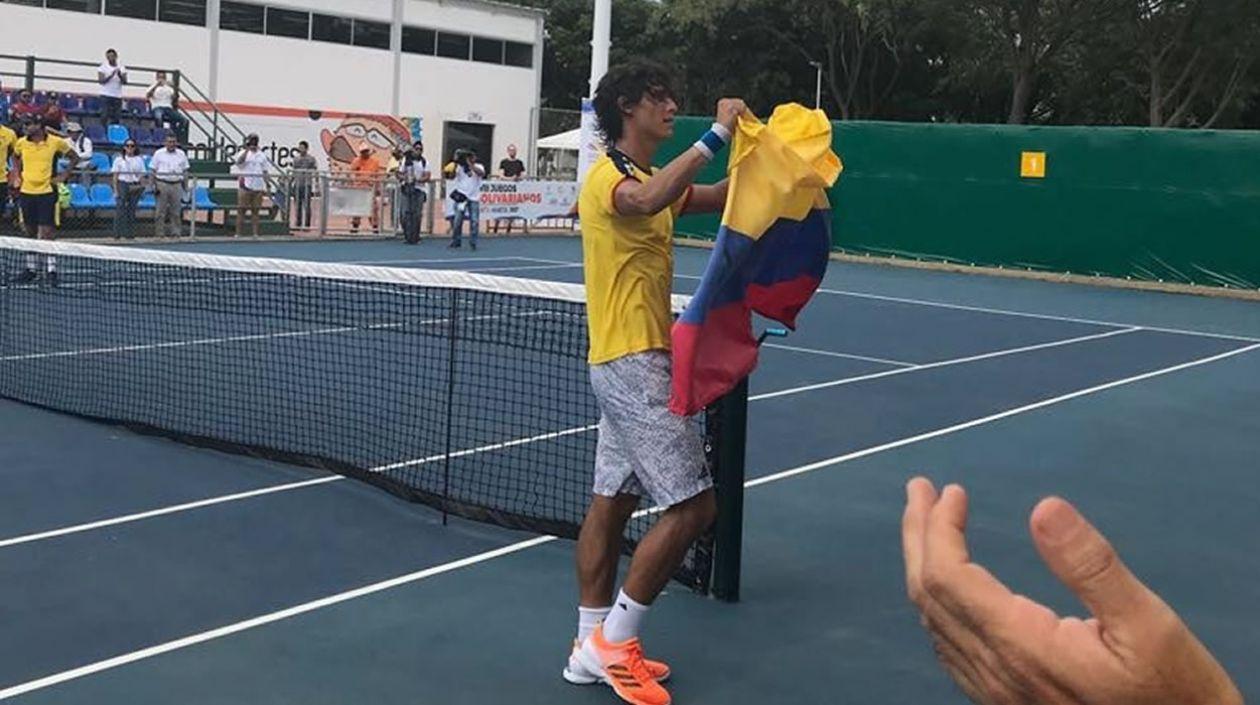 William Felipe Mantilla, oro en tenis.