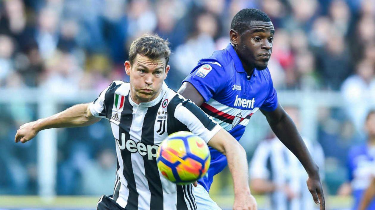 Duvan Zapata, delantero colombiano. 