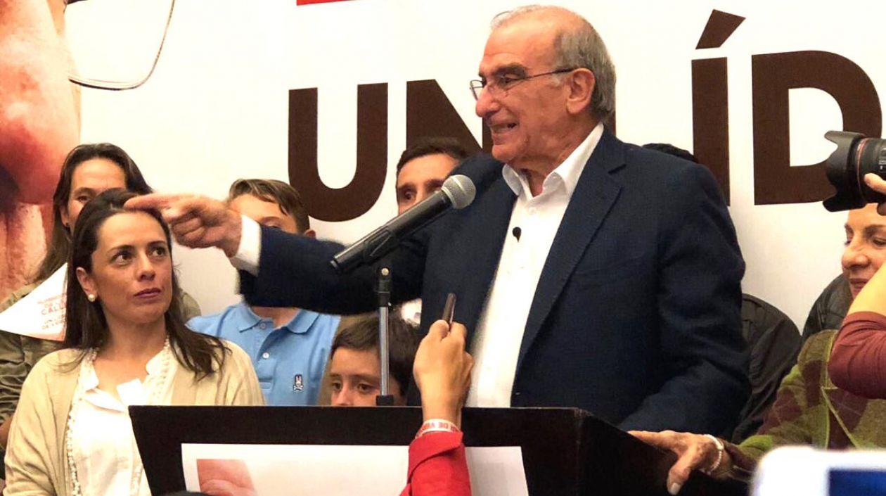 Humberto De la Calle Lombana, dirigiéndose a sus copartidarios.