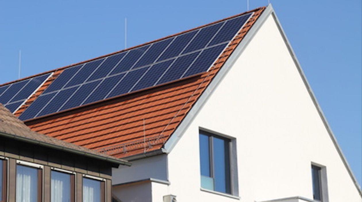 Paneles solares instalados en el país.